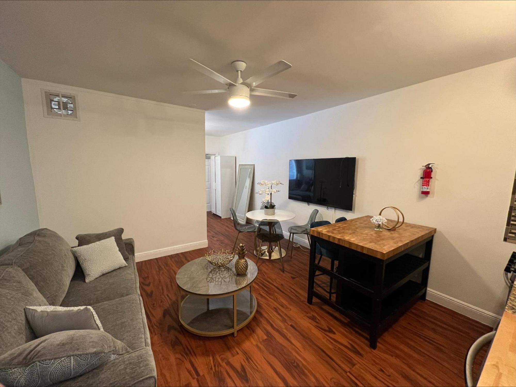 The Pearl Beachside On Apartment
